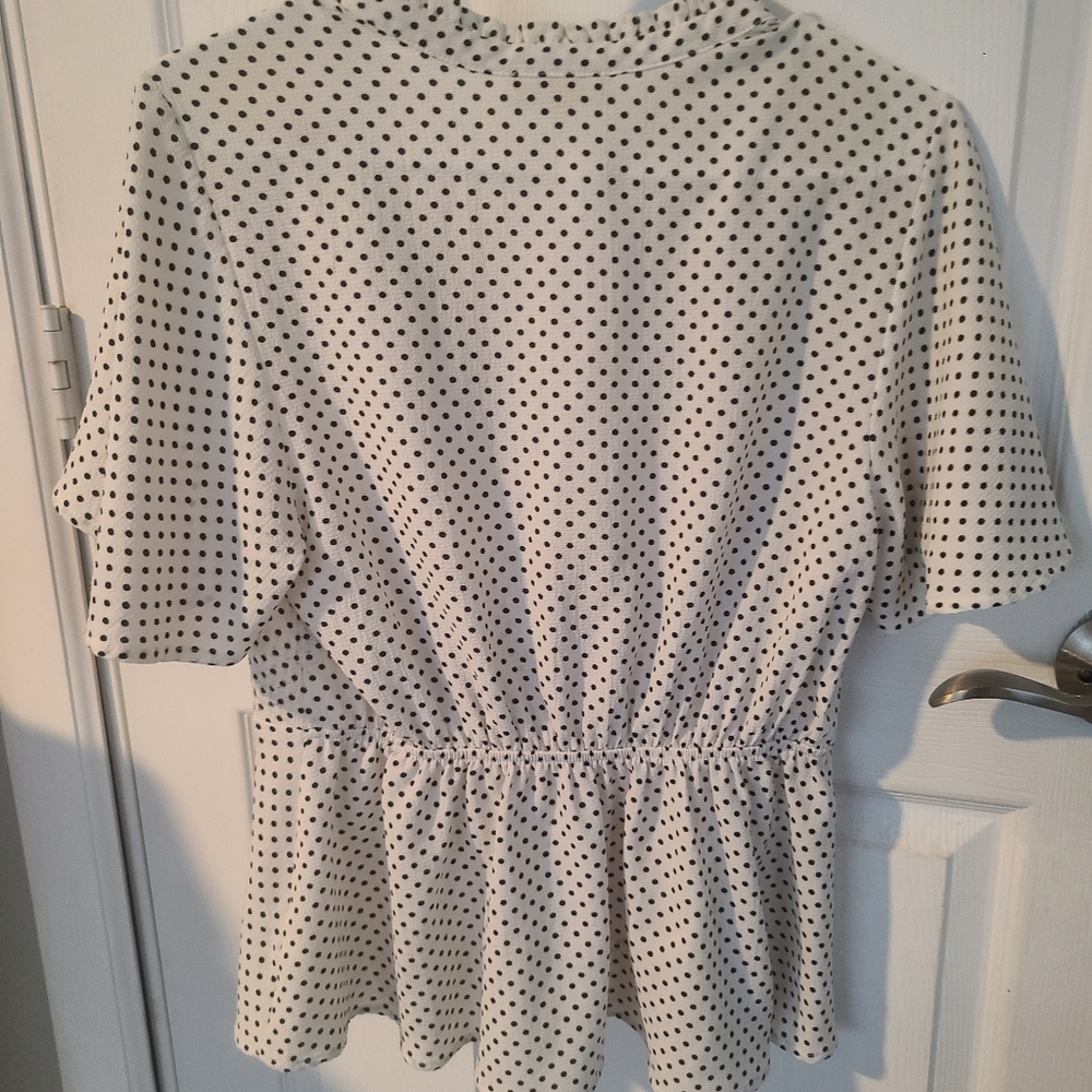 Blouse - Picture 2 of 2
